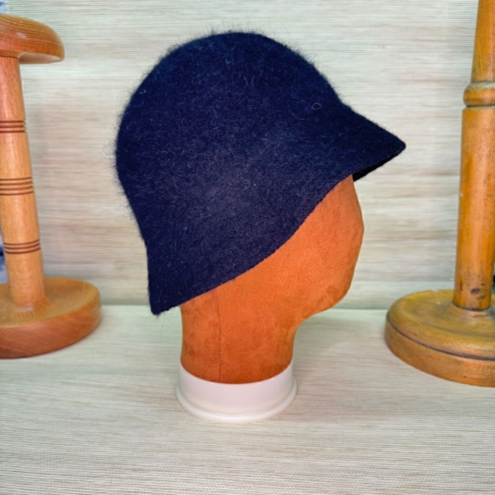 Le Chateau black mohair bucket hat